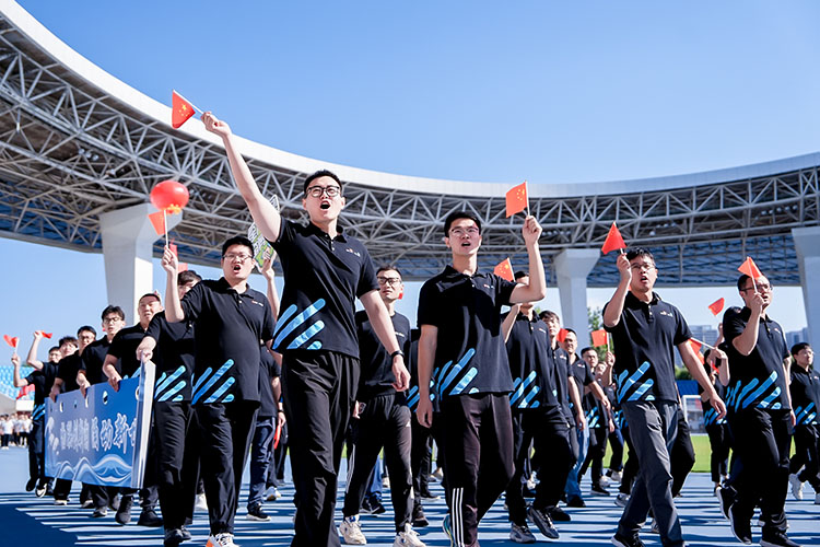 運(yùn)動(dòng)會(huì)入場(chǎng)儀式